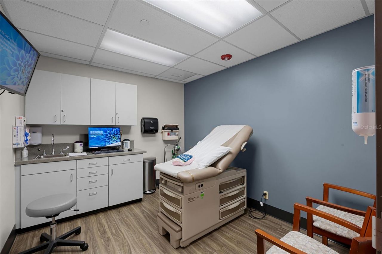 661 E Altamonte Drive, Unit 231, Altamonte Springs, FL 32701 Photo