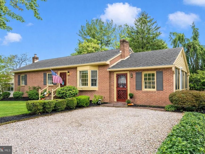 17920 Pin Oak Road, Hagerstown, MD 21740 Main Photo