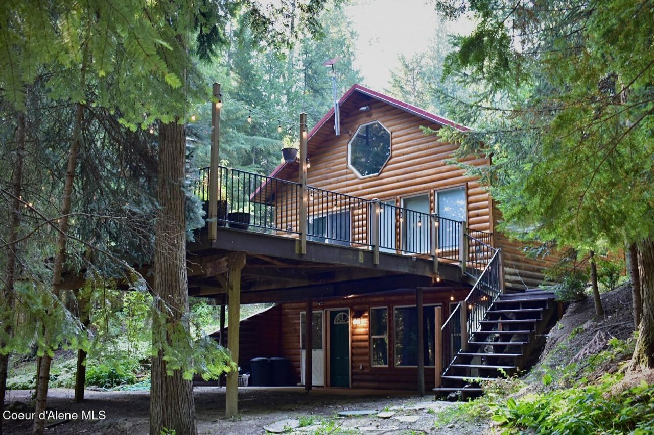 294 Fall Creek Rd, Naples, ID 83847 Main Photo