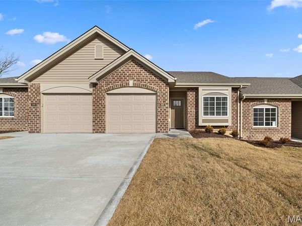 897 Walter Way, Washington, MO 63090