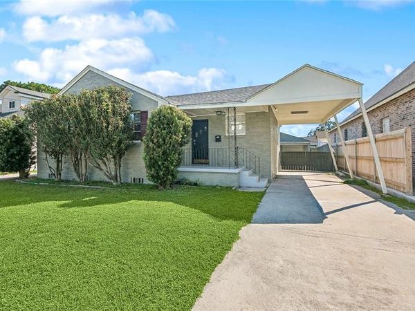 513 OAKLAWN Drive, Metairie, LA 70005