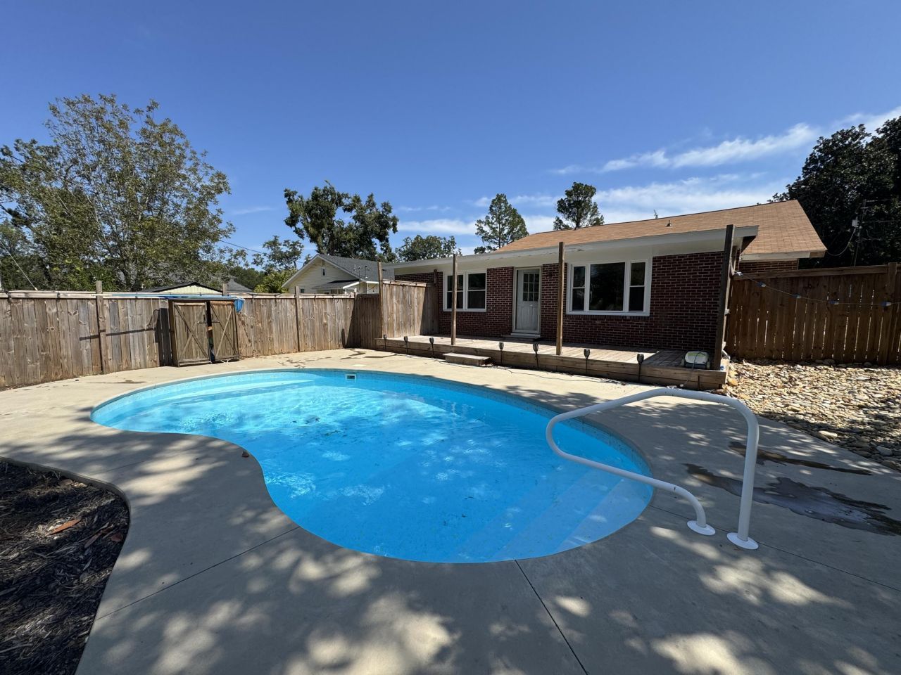 215 Church Street Photo 2