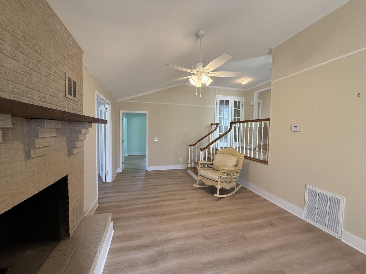 215 Church Street Photo 23