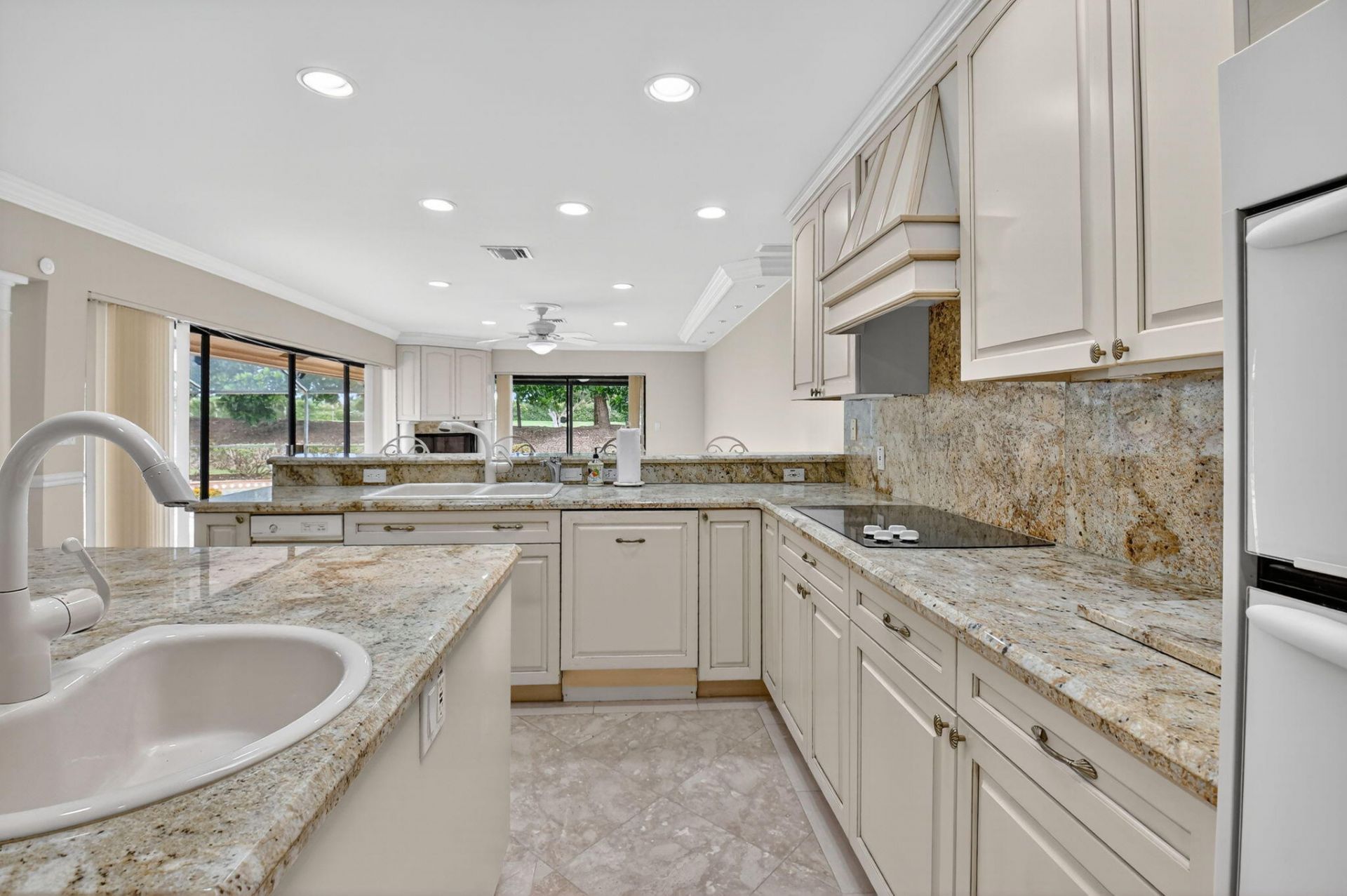 5884 Pinebrook Drive, Boca Raton, FL 33433 Photo