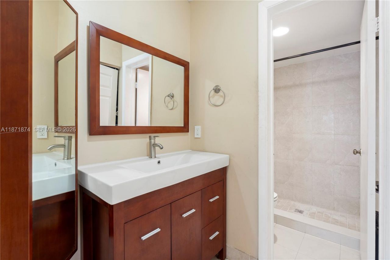 13280 SW 88th Ln, Unit 103B, Miami, FL 33186 Photo