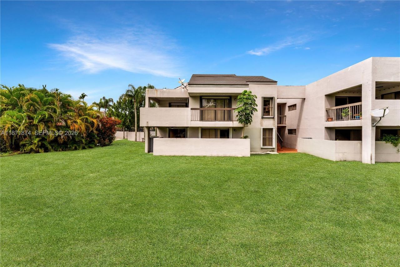 13280 SW 88th Ln, Unit 103B, Miami, FL 33186 Photo