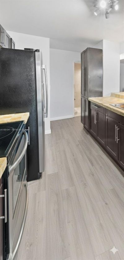 2655 Collins Ave, Unit 510, Miami Beach, FL 33140 Photo