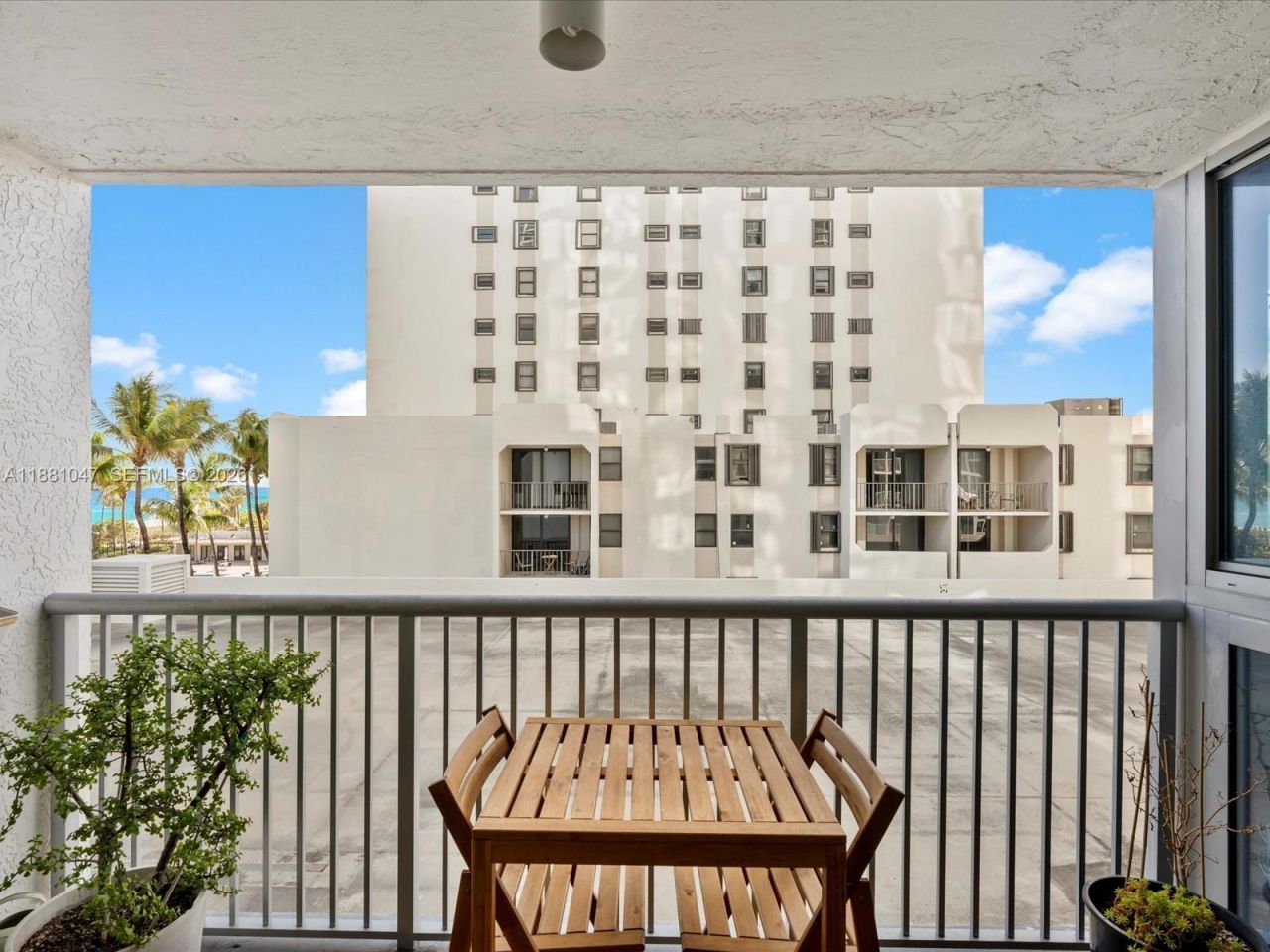 2655 Collins Ave, Unit 510, Miami Beach, FL 33140 Photo