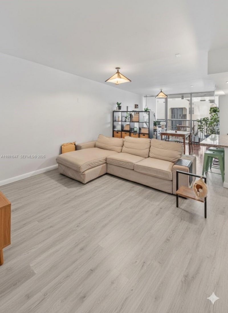 2655 Collins Ave, Unit 510, Miami Beach, FL 33140 Photo