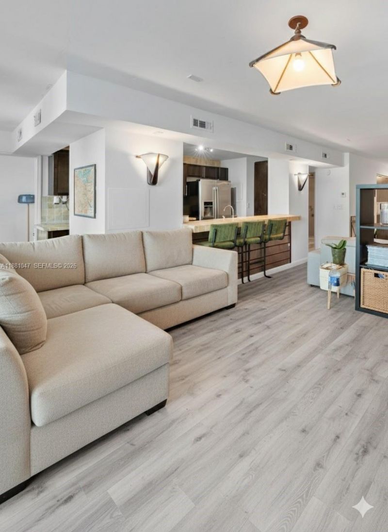 2655 Collins Ave, Unit 510, Miami Beach, FL 33140 Photo