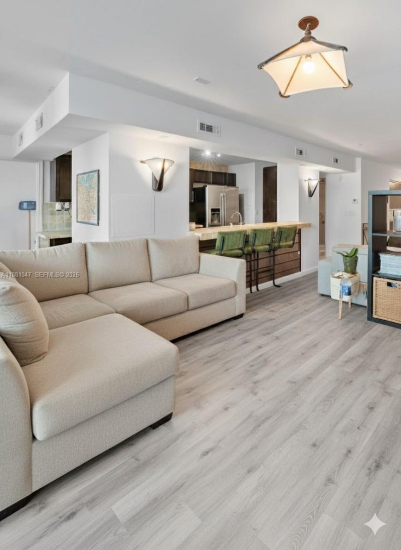 2655 Collins Ave, Unit 510, Miami Beach, FL 33140 Photo