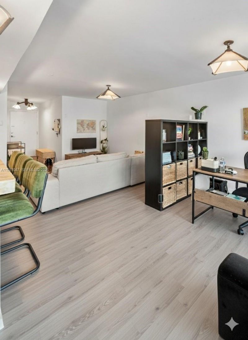 2655 Collins Ave, Unit 510, Miami Beach, FL 33140 Photo