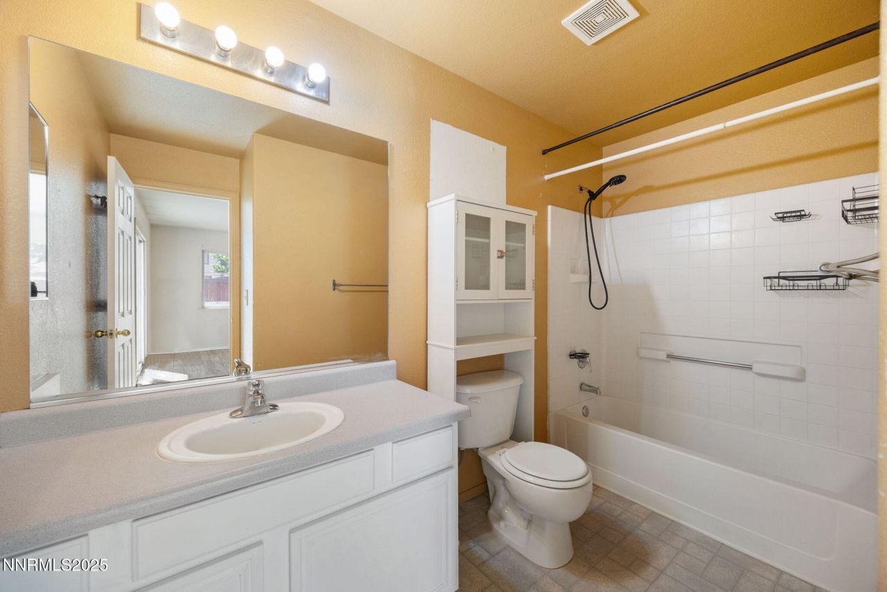 17862 Bear River Court, Reno, NV 89508 Photo