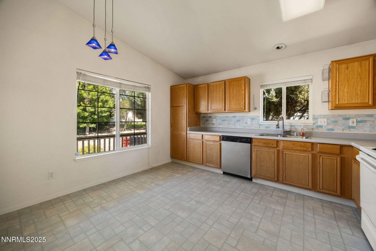 17862 Bear River Court, Reno, NV 89508 Photo