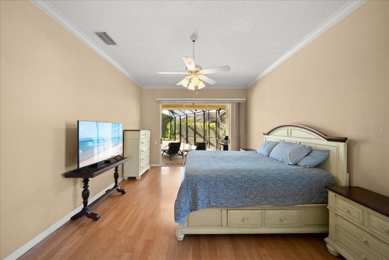 4321 Presidential Avenue Circle E, Bradenton, FL 34203 Photo