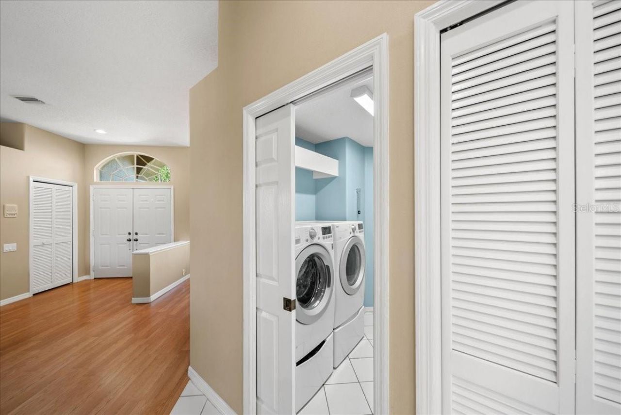 4321 Presidential Avenue Circle E, Bradenton, FL 34203 Photo