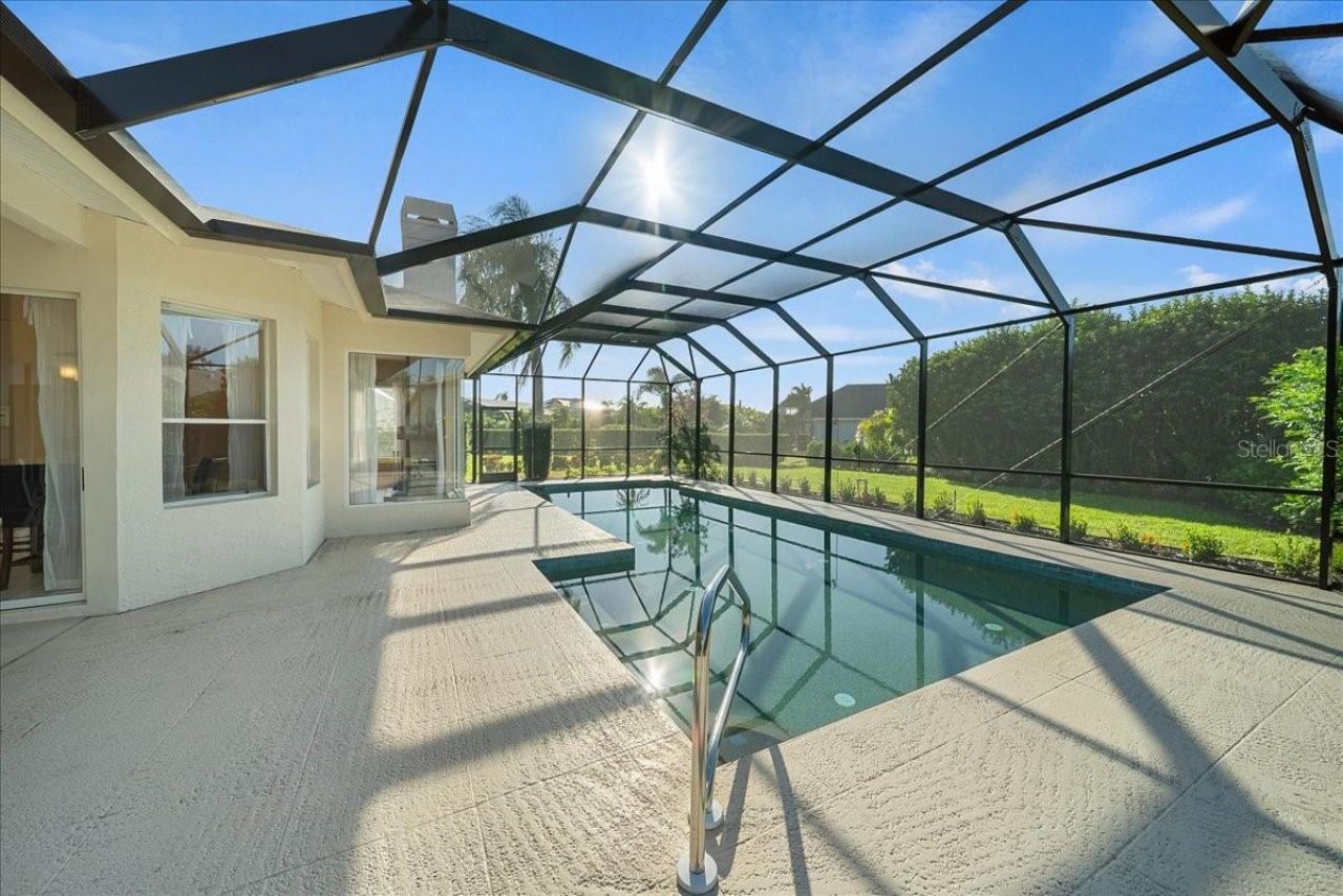 4321 Presidential Avenue Circle E, Bradenton, FL 34203 Photo