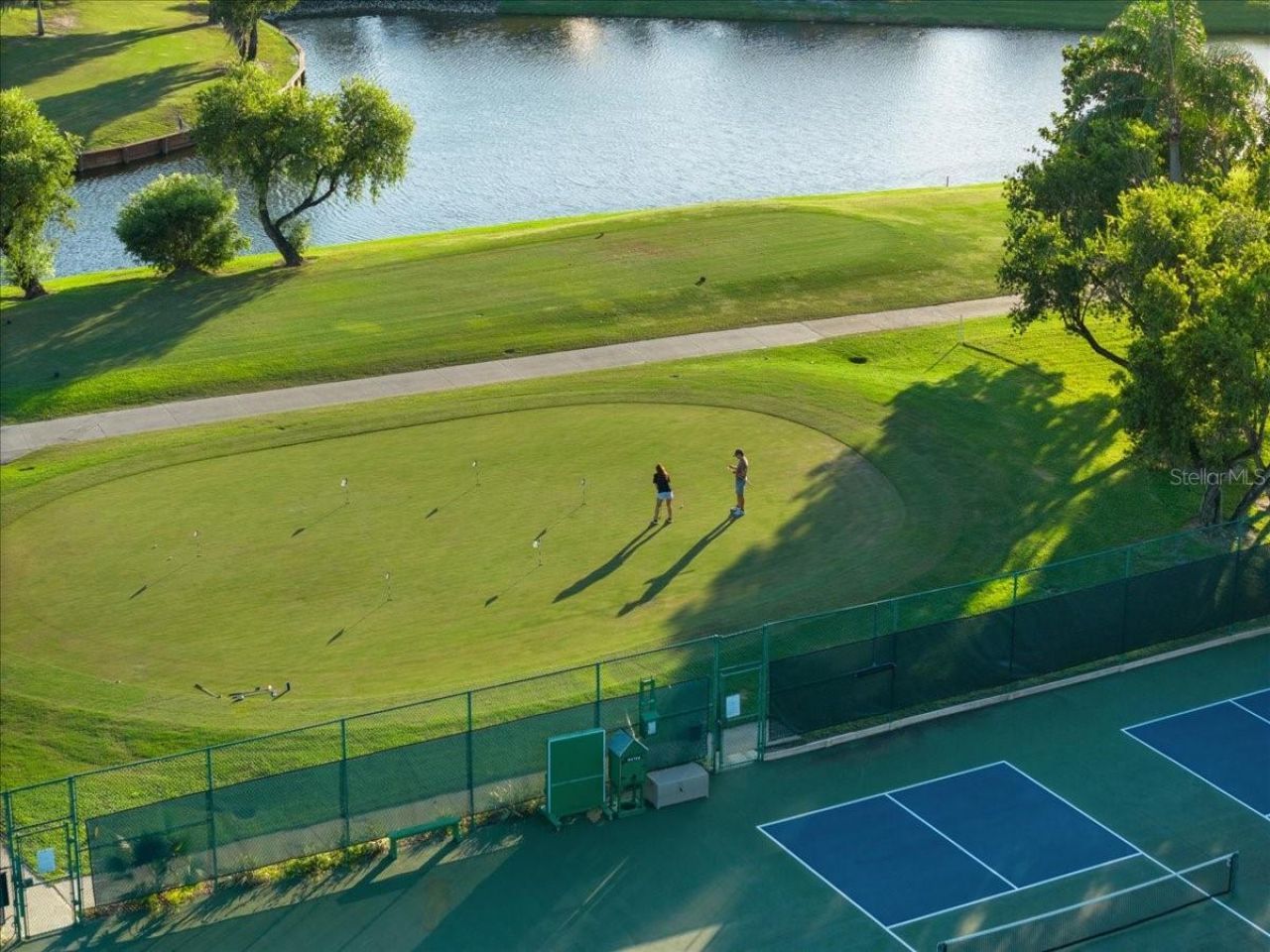 4321 Presidential Avenue Circle E, Bradenton, FL 34203 Photo