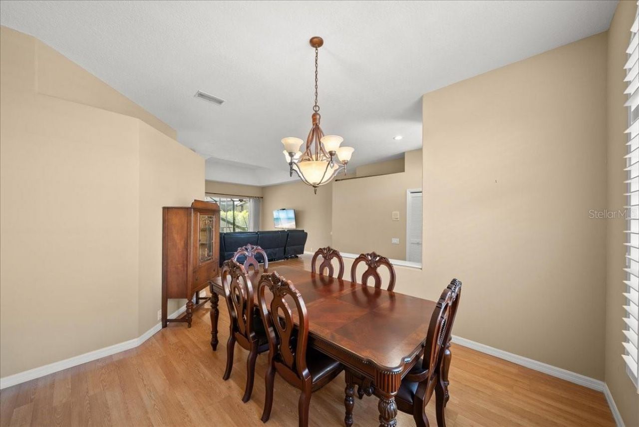 4321 Presidential Avenue Circle E, Bradenton, FL 34203 Photo