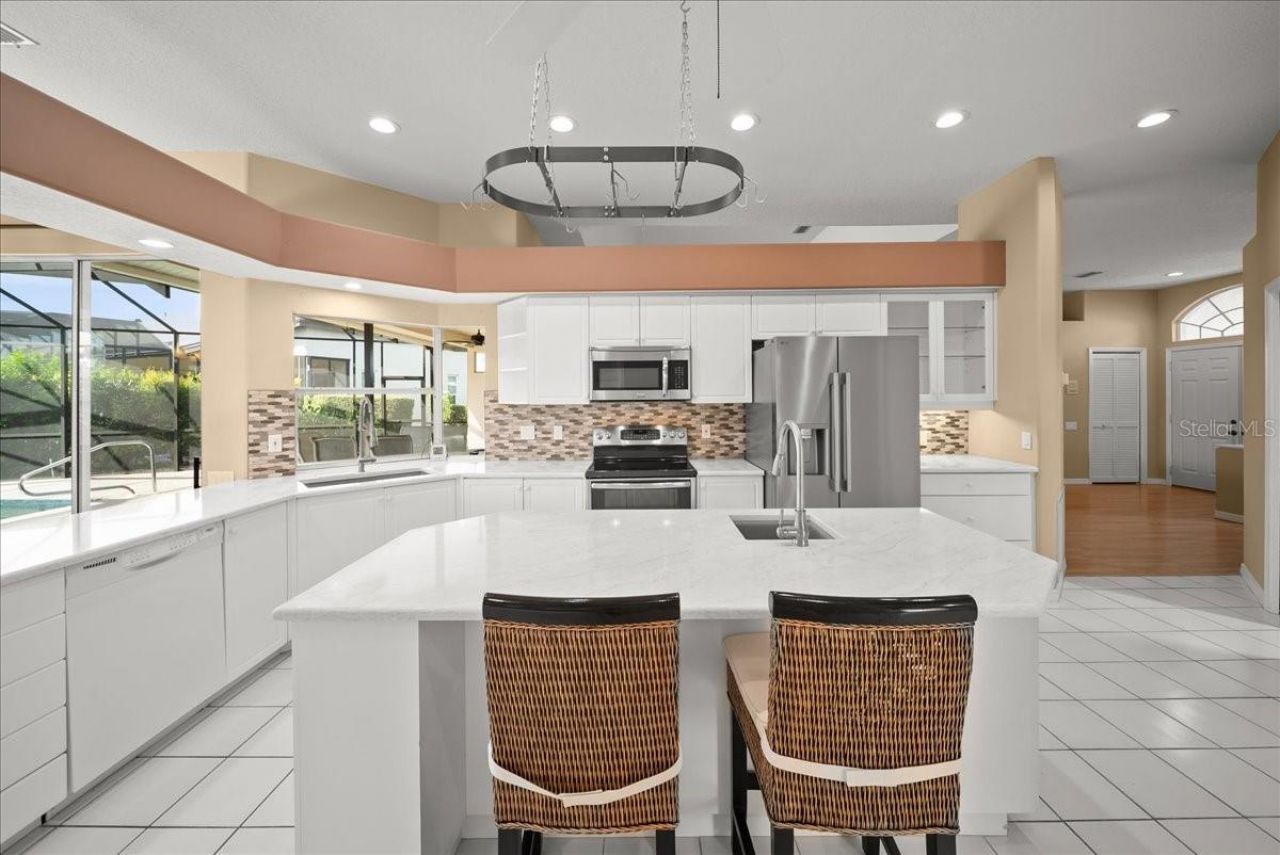 4321 Presidential Avenue Circle E, Bradenton, FL 34203 Photo