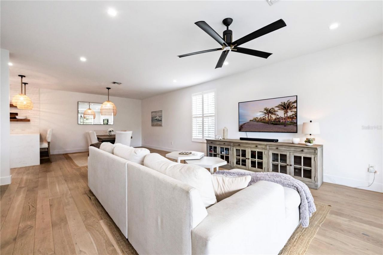 950 W Olympia Avenue, Punta Gorda, FL 33950 Photo