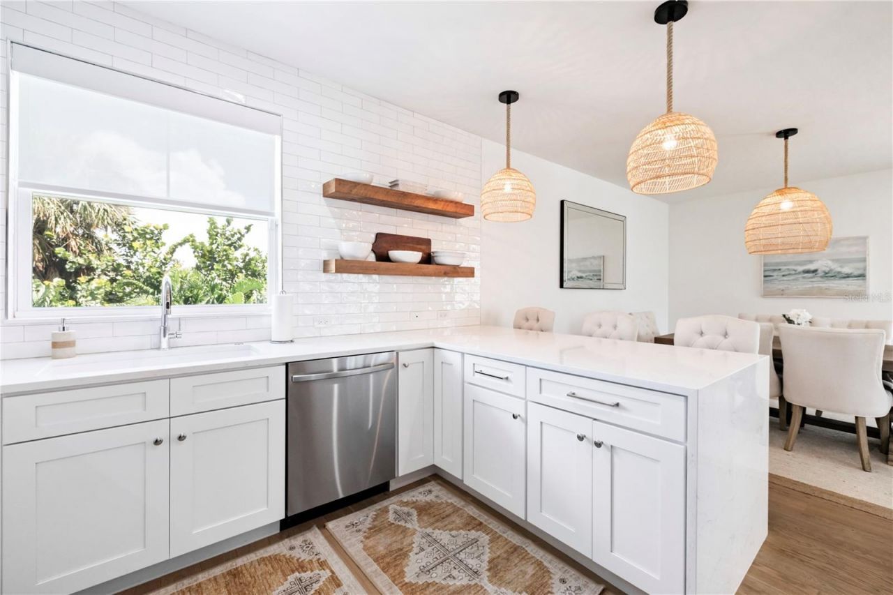 950 W Olympia Avenue, Punta Gorda, FL 33950 Photo