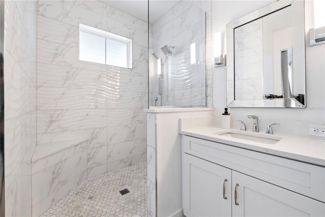 950 W Olympia Avenue, Punta Gorda, FL 33950 Photo