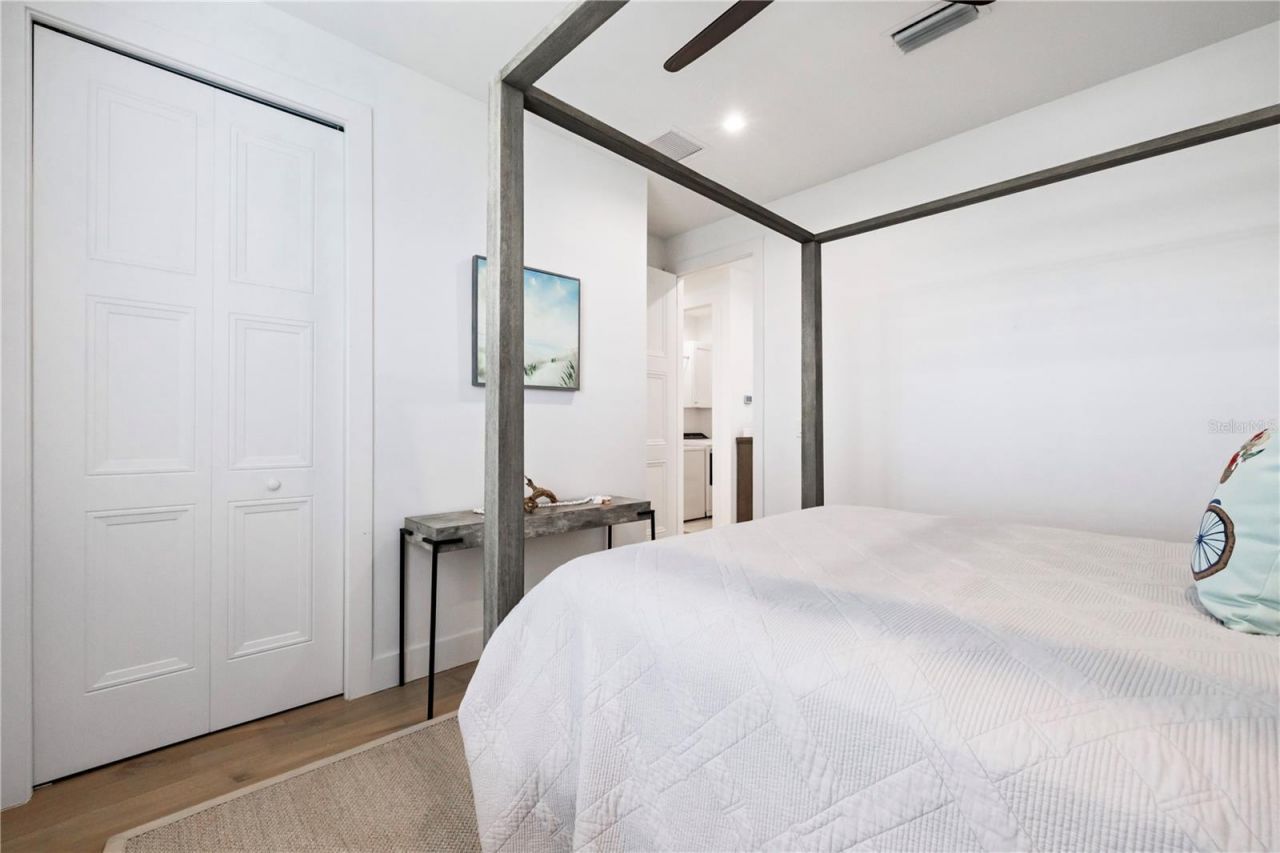 950 W Olympia Avenue, Punta Gorda, FL 33950 Photo