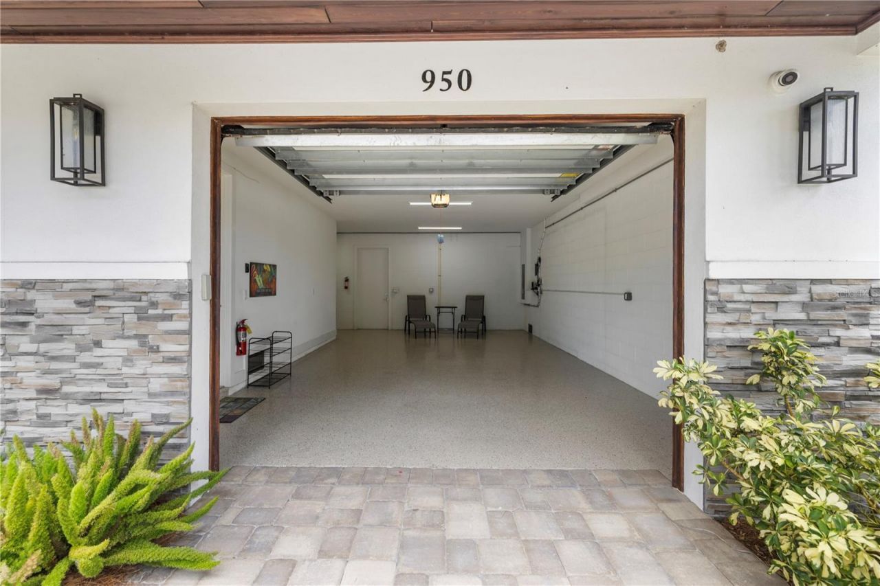 950 W Olympia Avenue, Punta Gorda, FL 33950 Photo