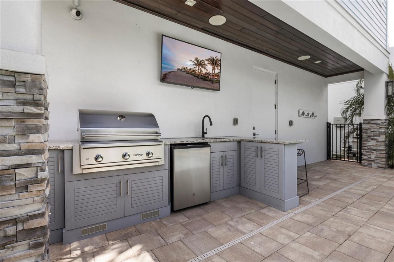 950 W Olympia Avenue, Punta Gorda, FL 33950 Photo