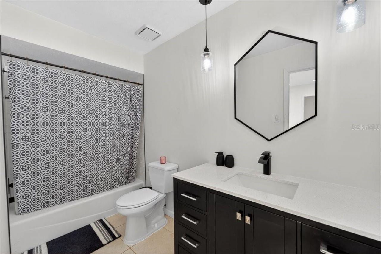 6512 93rd Street E, Bradenton, FL 34202 Photo