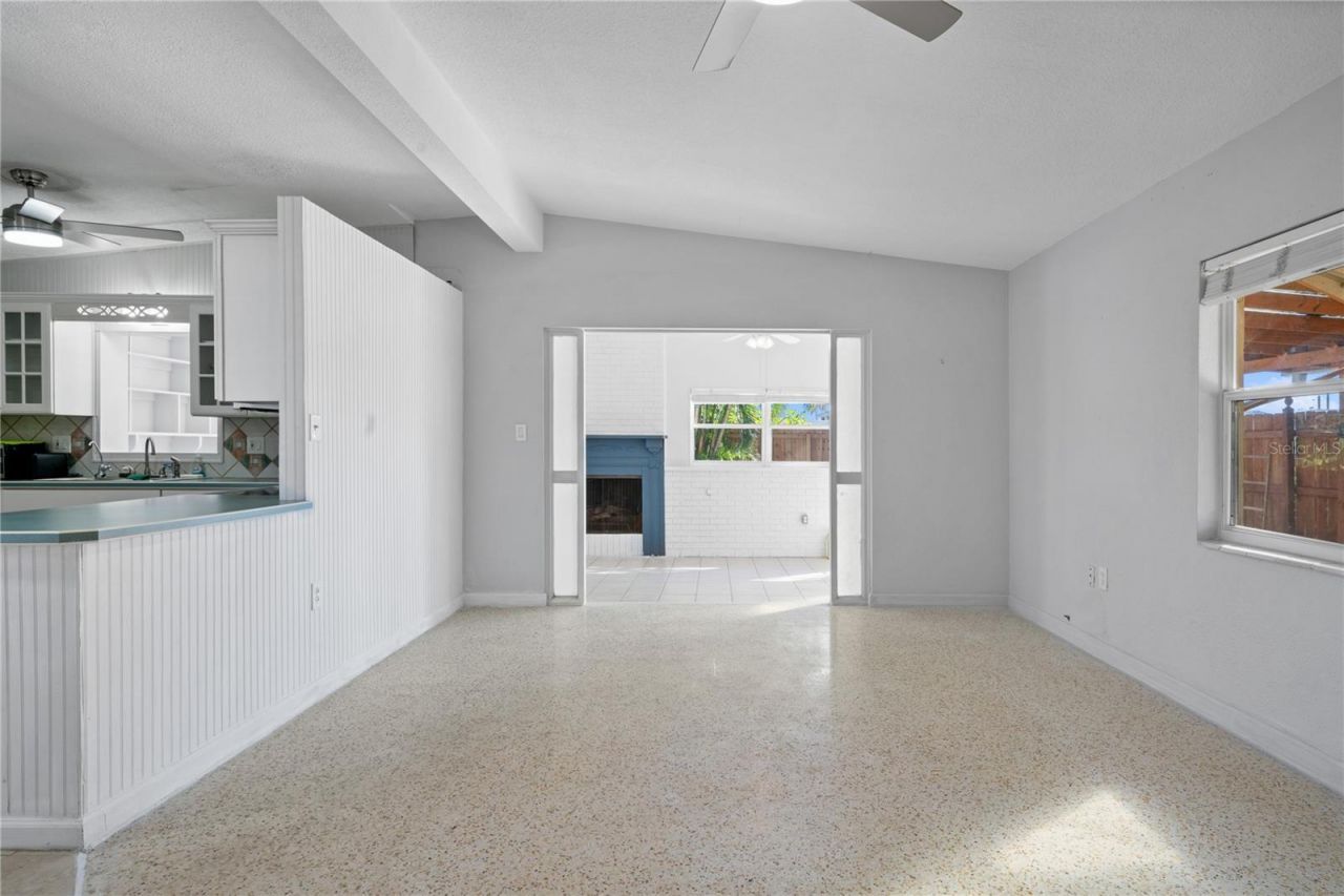6903 S Shore Drive S, South Pasadena, FL 33707 Photo