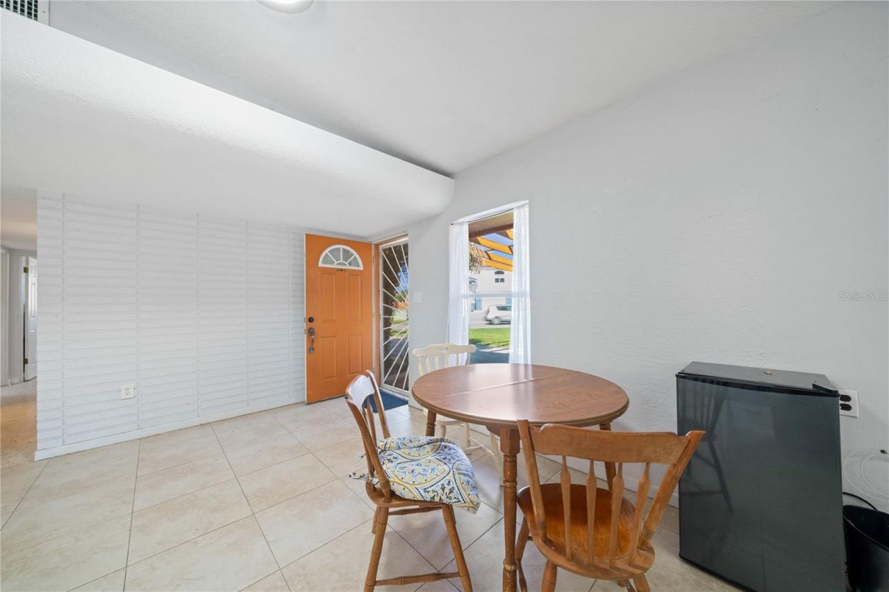 6903 S Shore Drive S, South Pasadena, FL 33707 Photo