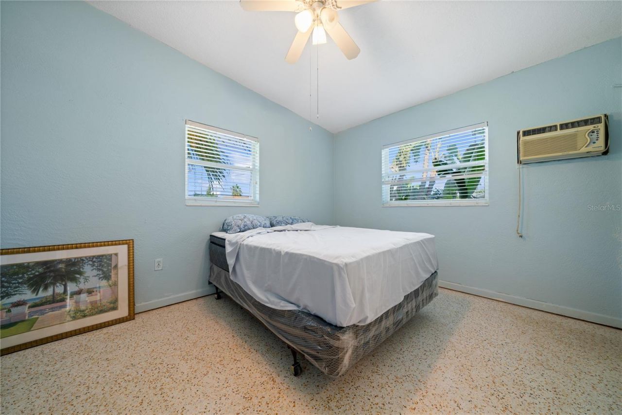6903 S Shore Drive S, South Pasadena, FL 33707 Photo