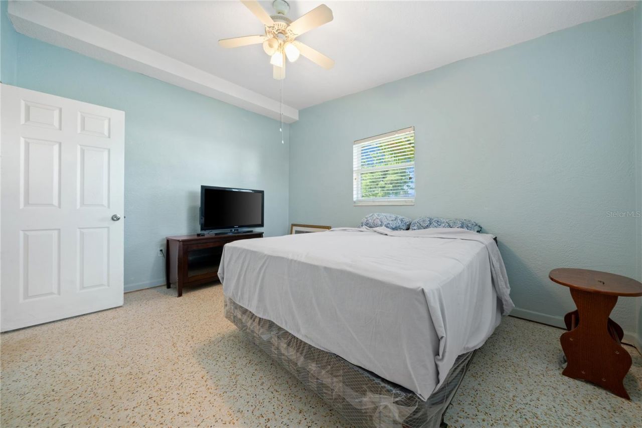 6903 S Shore Drive S, South Pasadena, FL 33707 Photo