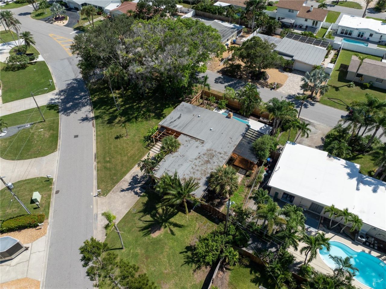 6903 S Shore Drive S, South Pasadena, FL 33707 Photo