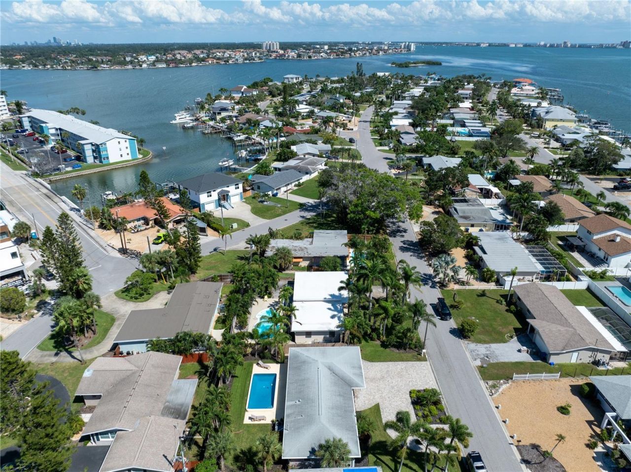 6903 S Shore Drive S, South Pasadena, FL 33707 Photo