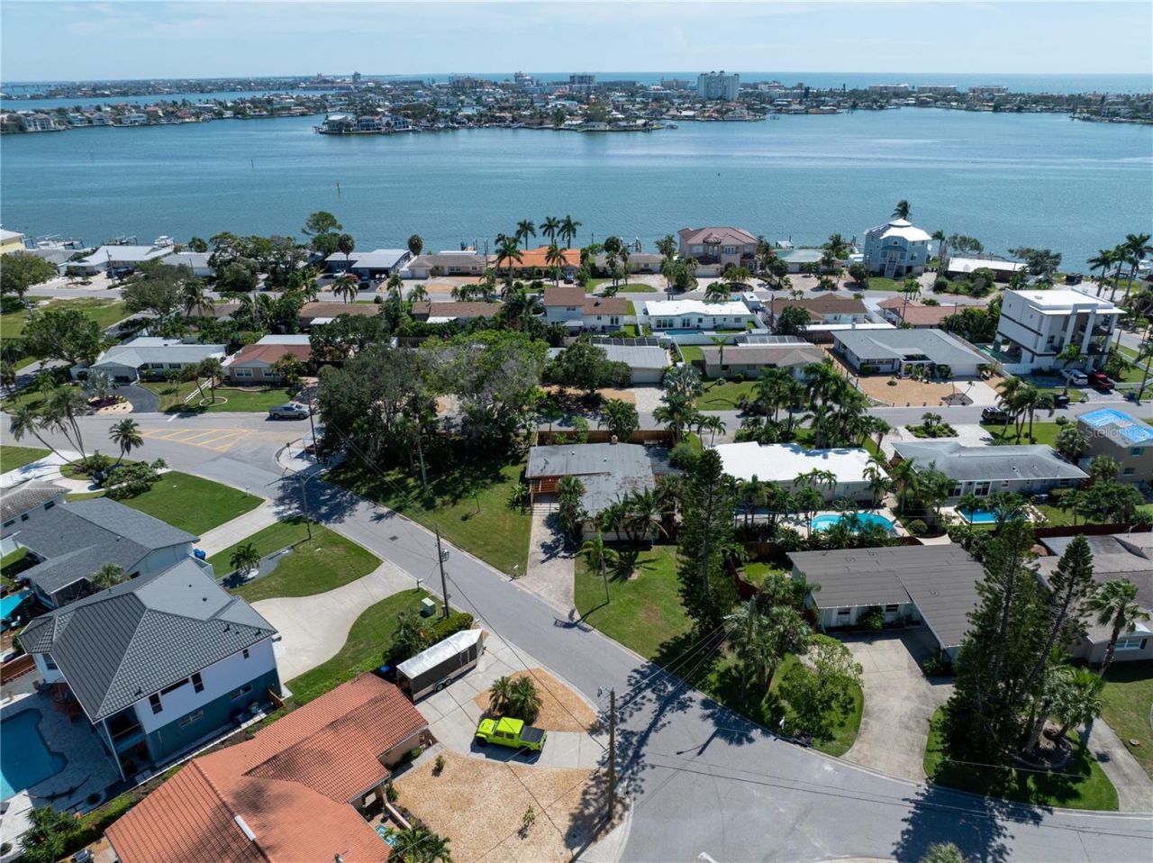 6903 S Shore Drive S, South Pasadena, FL 33707 Photo