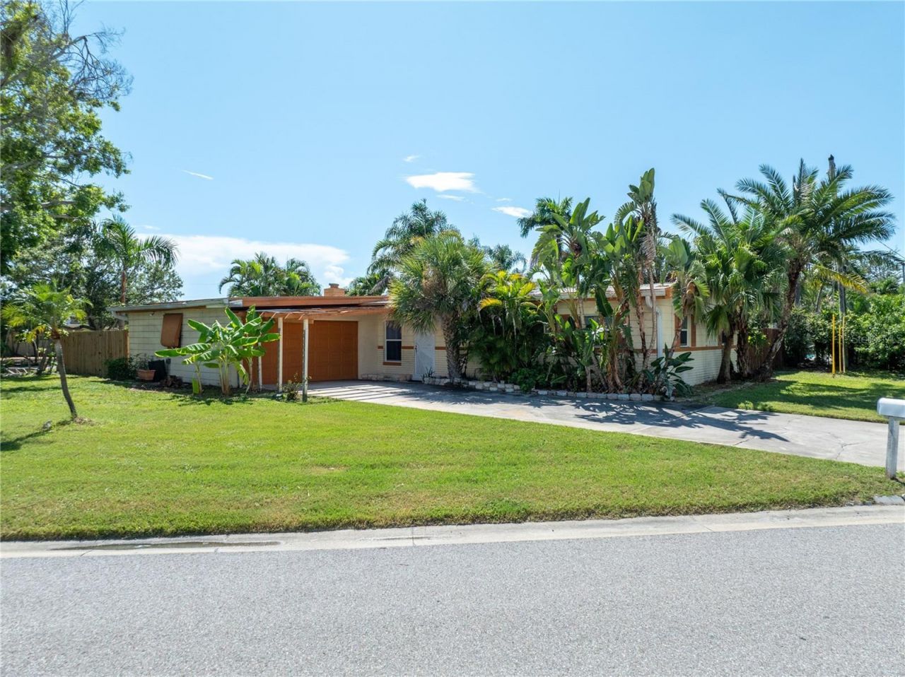 6903 S Shore Drive S, South Pasadena, FL 33707 Photo
