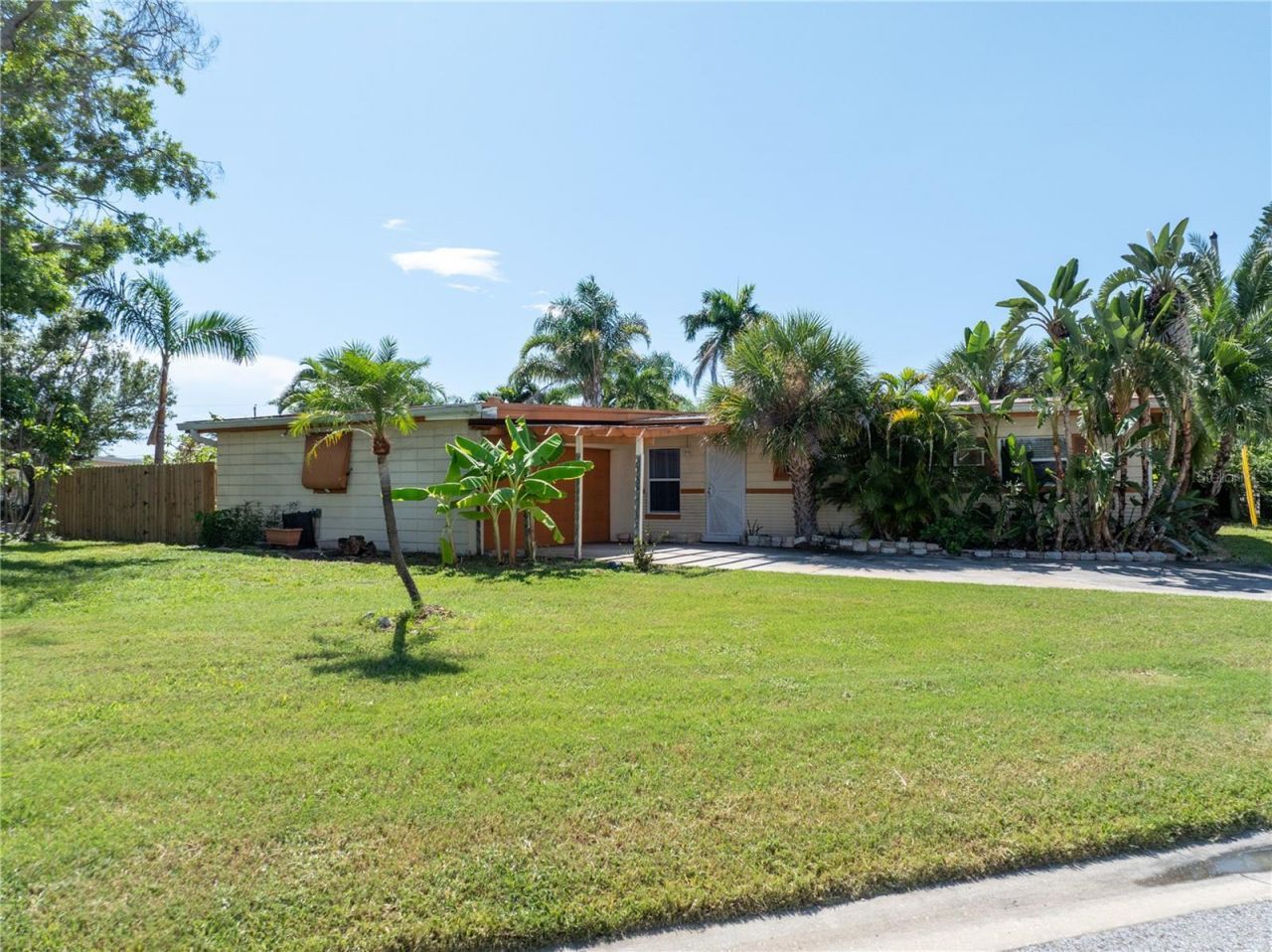 6903 S Shore Drive S, South Pasadena, FL 33707 Photo