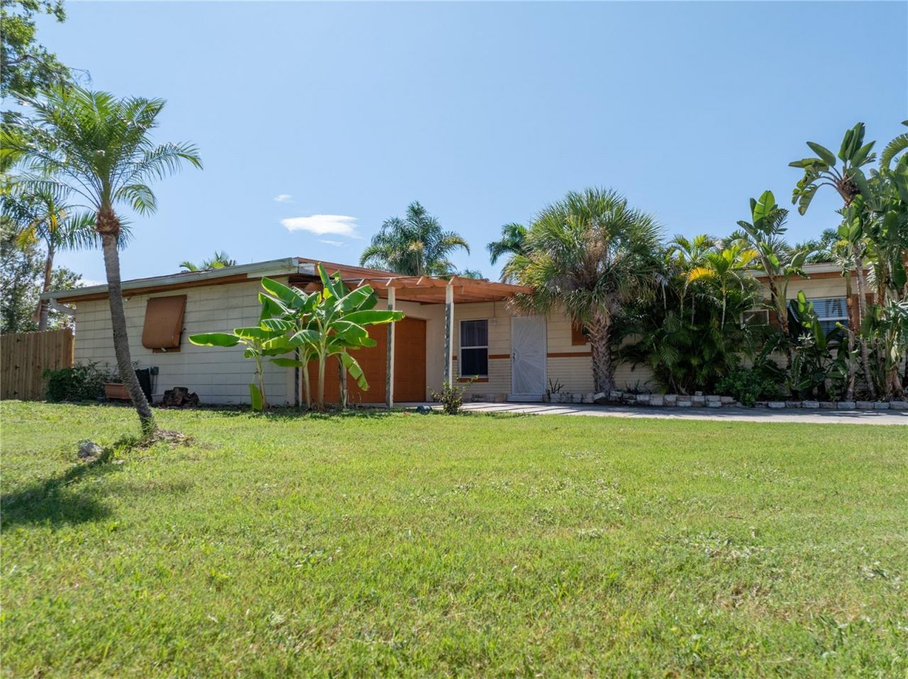 6903 S Shore Drive S, South Pasadena, FL 33707 Photo