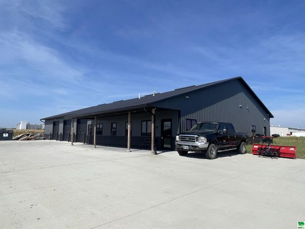 501 Prosperity Way, No. Sioux City, SD 57049