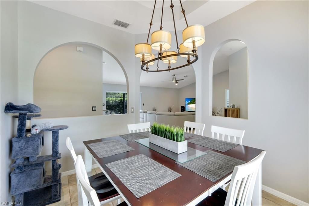 3109 NE 6th Pl, Cape Coral, FL 33909 Photo