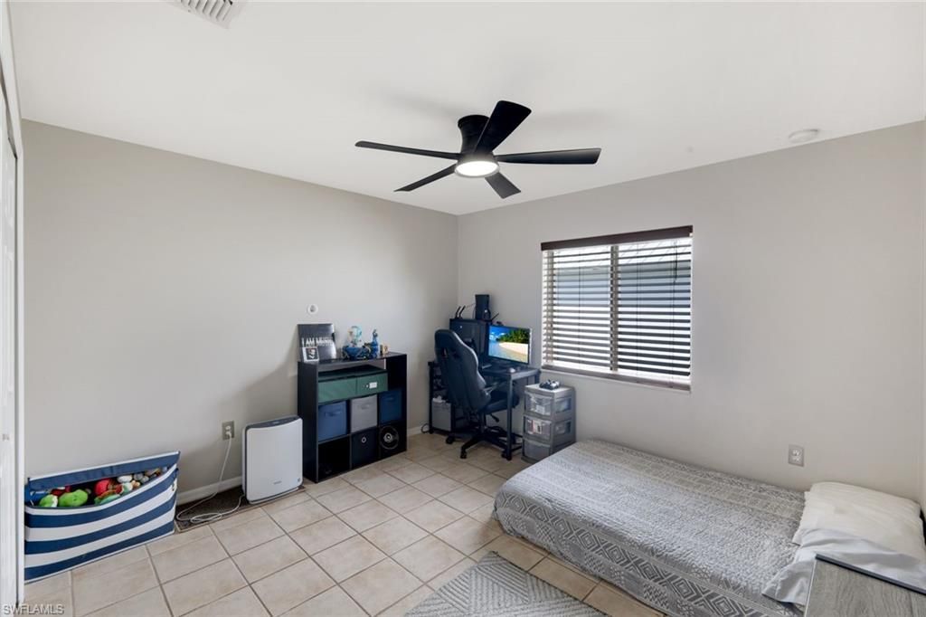 3109 NE 6th Pl, Cape Coral, FL 33909 Photo