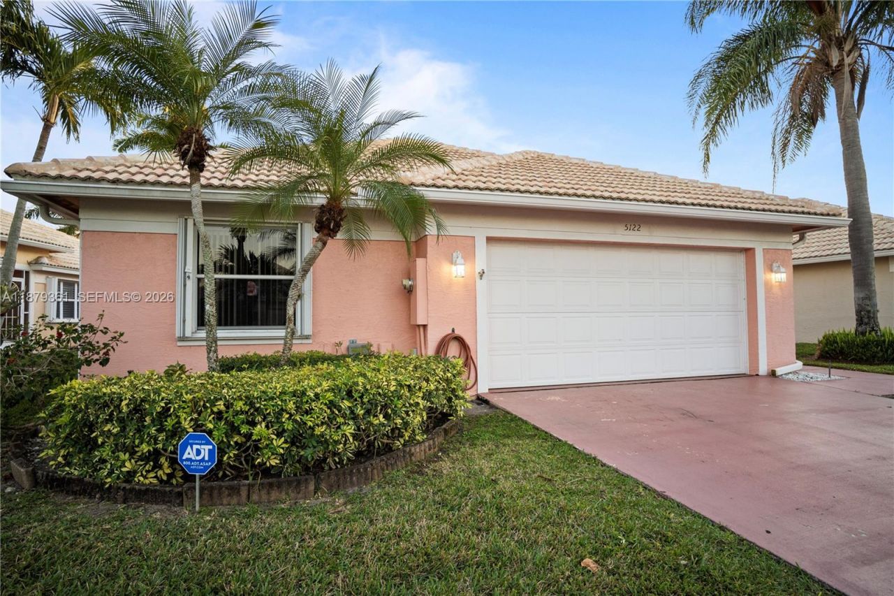 5122 Marla Dr, Boynton Beach, FL 33436 Main Photo
