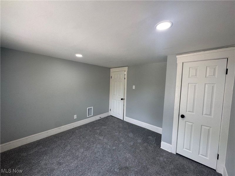 778 E 130th Street, Cleveland, OH 44108 Photo 18