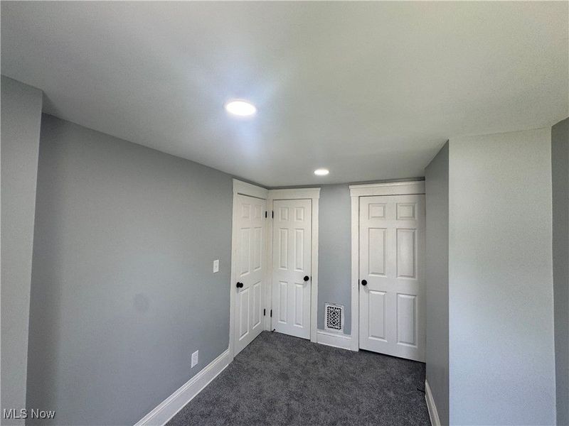 778 E 130th Street, Cleveland, OH 44108 Photo 21