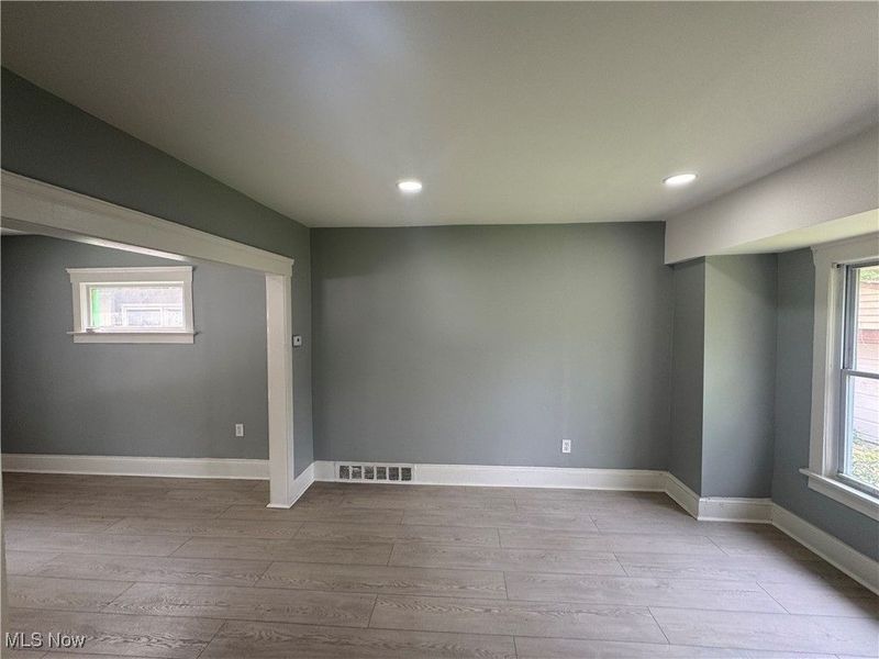 778 E 130th Street, Cleveland, OH 44108 Photo 7