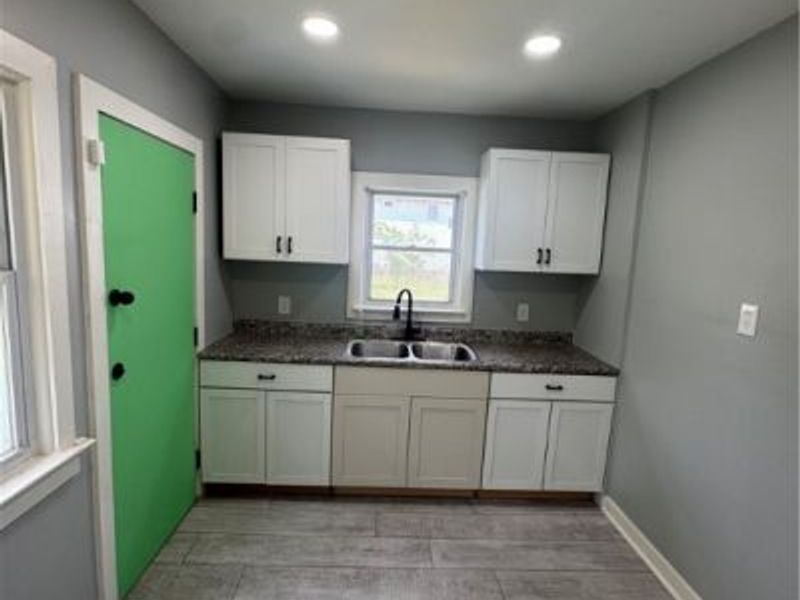 778 E 130th Street, Cleveland, OH 44108 Photo 9