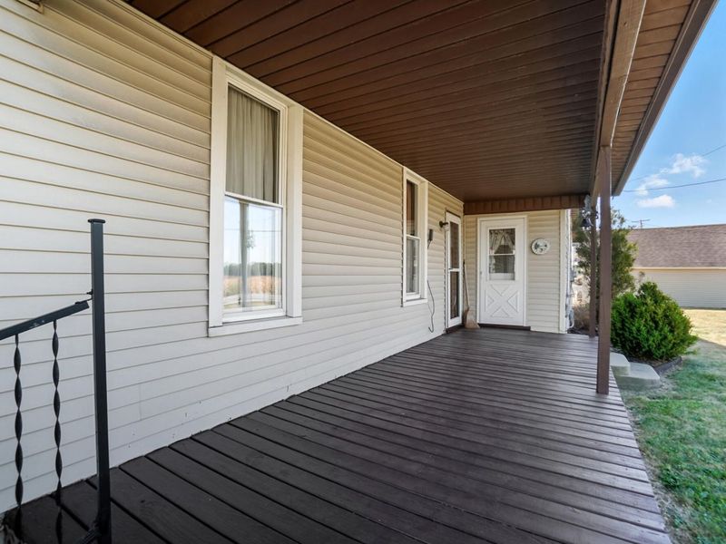 17 E Walnut Street, Uniopolis, OH 45888 Photo 4